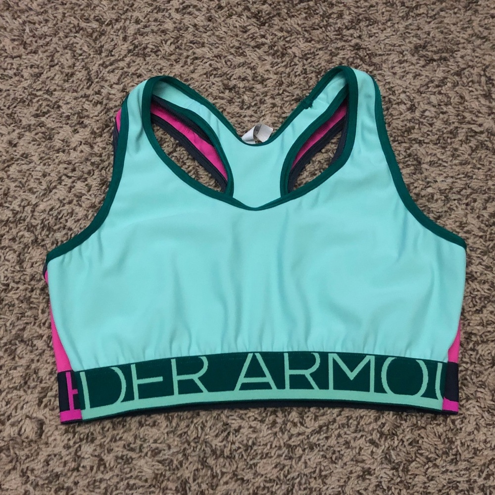 Lot of 2 ladies under armour sports bras - Picture 1 of 7